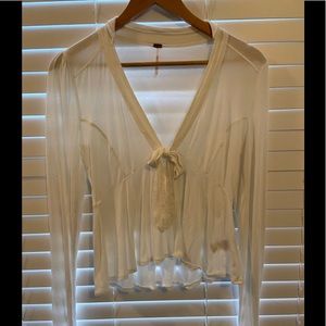 Long sleeve, white top